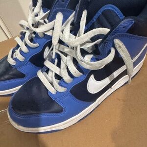 Nike Navy and Light Blue Sneakers
